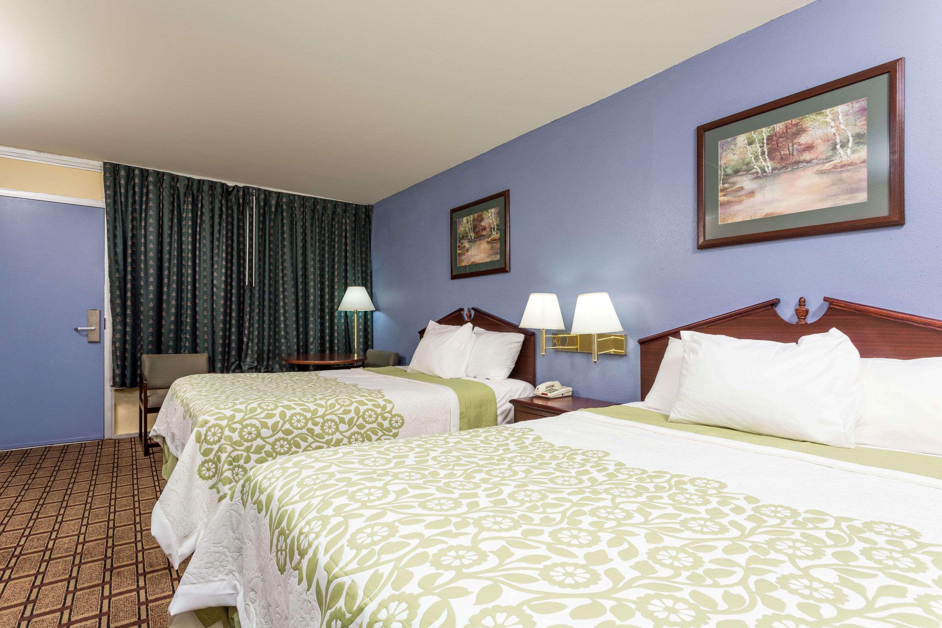 Hotel Days By Wyndham *