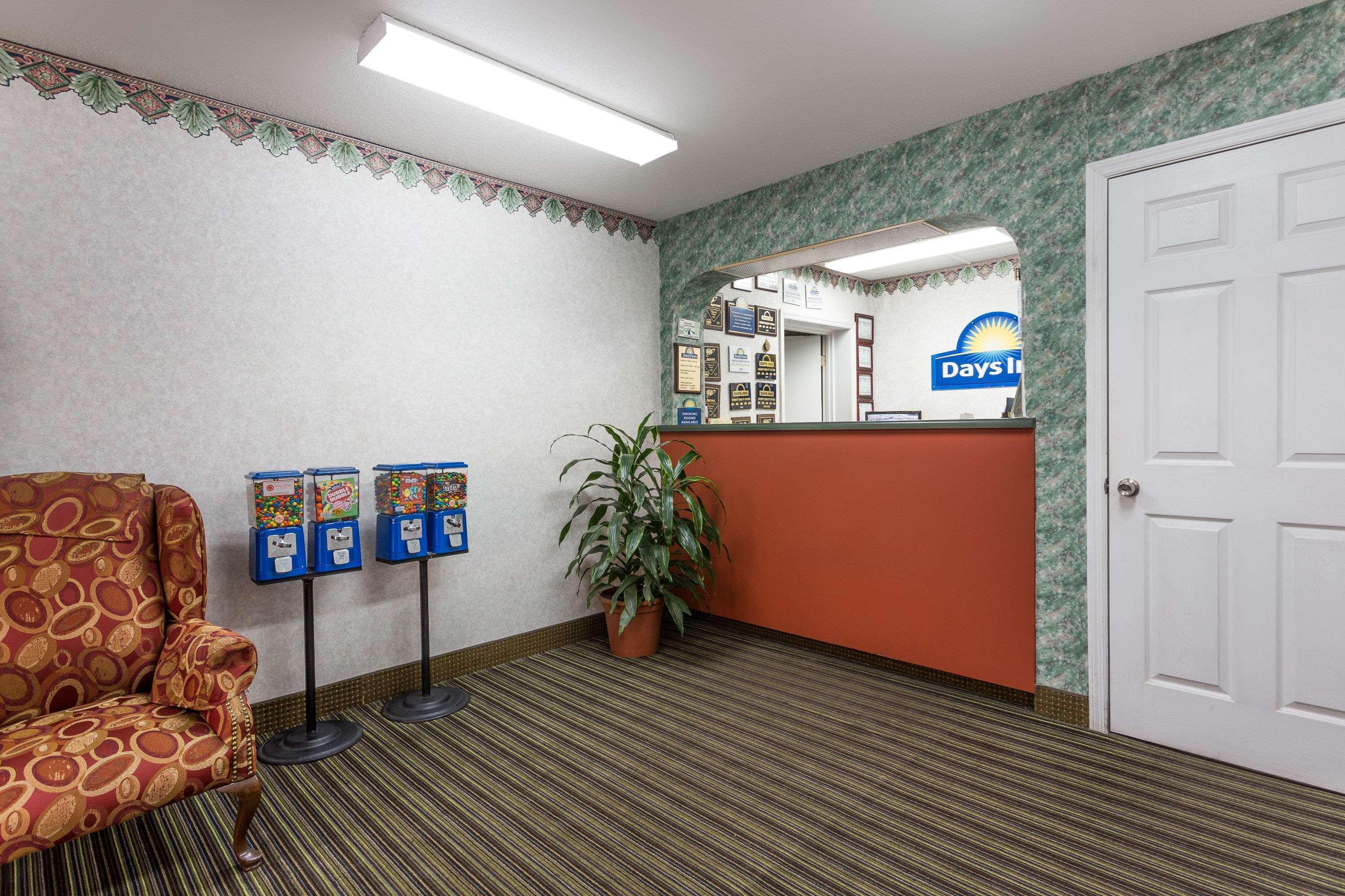 Days By Wyndham Hotel *